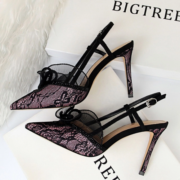 Wholesale7 Sexy Lace Pointed Thin Heel Wholesale Slingbacks